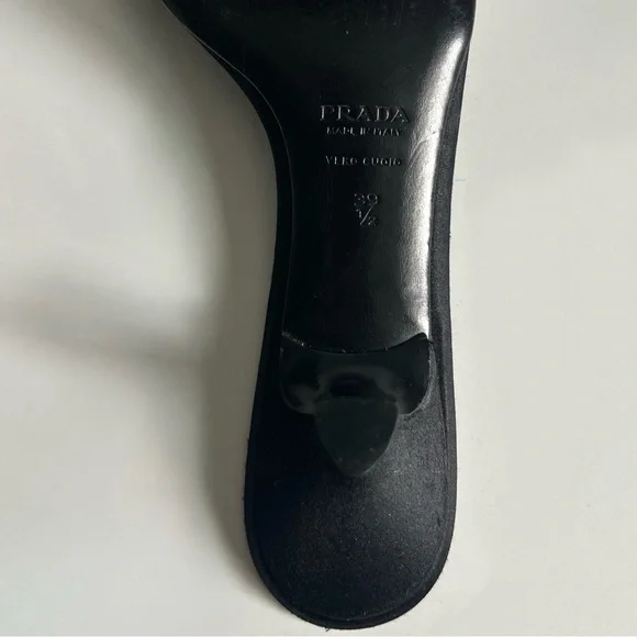 Vintage Prada Black Beaded Bow Slide Mule Kitten Heels Size EU 39.5 - Picture 11 of 11